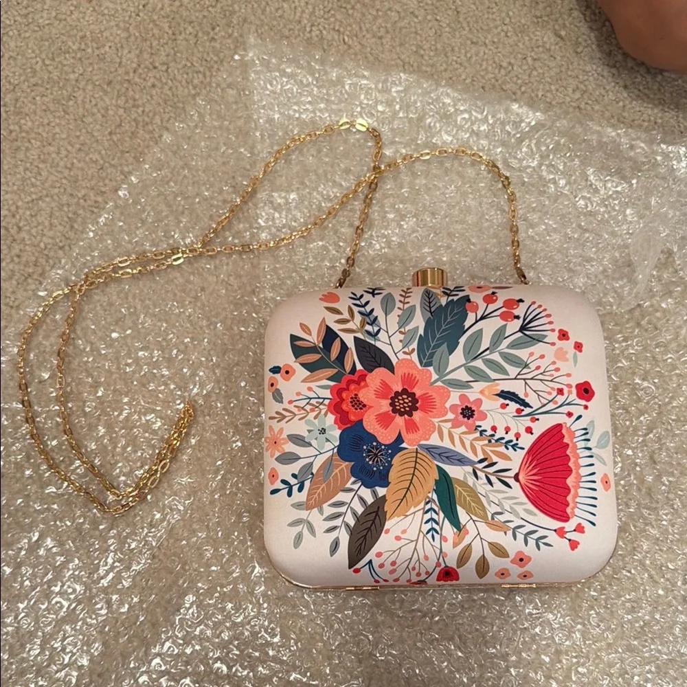 Floral Printed Ivory Crossbody Clutch with Gold Chain